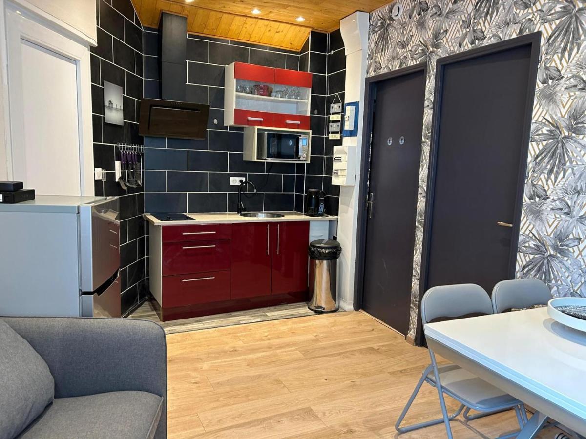 Appartement De Luxe En R/C Idealment Place En Hyper Centre Lourdes Eksteriør bilde